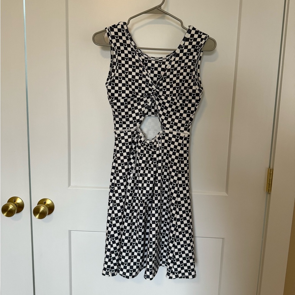 Black & White Mickey athletic dress - Picture 3 of 7